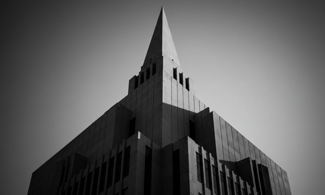 elegant pinnacle